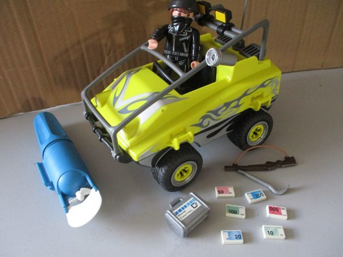 Playmobil-Gangster-Amphibienfa
